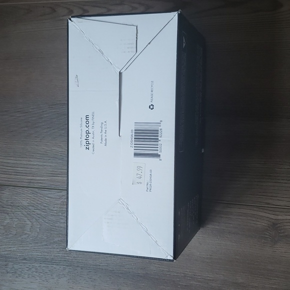 ZipTop Reusable Silicone Containers - 3 Dish Set - Picture 3 of 5